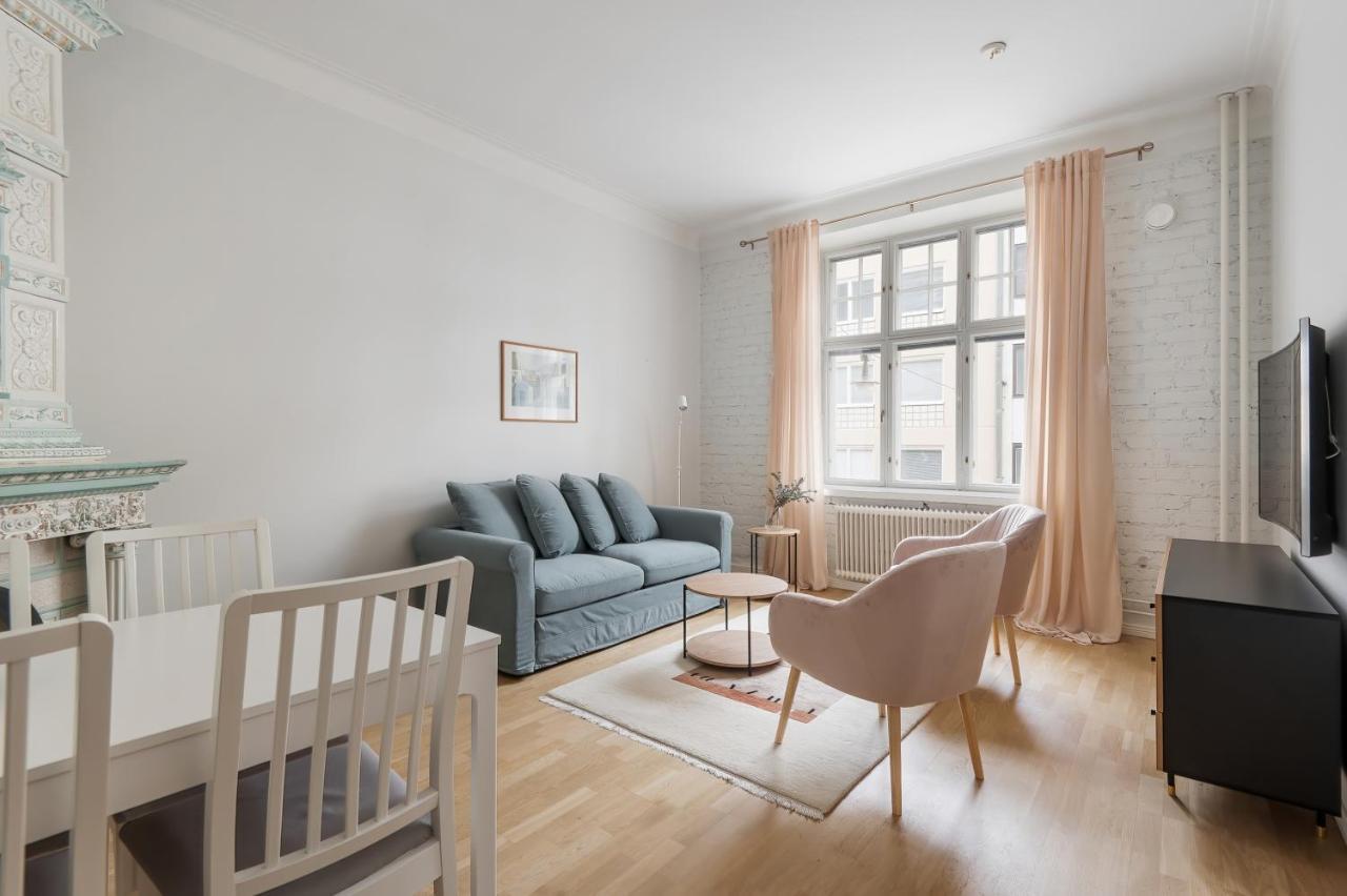 Wehost Fabulous 2Br In Prestigious Punavuori @Iso Roobertinkatu 26 ヘルシンキ エクステリア 写真