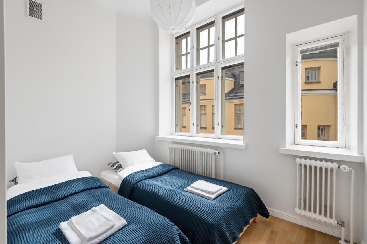 Wehost Fabulous 2Br In Prestigious Punavuori @Iso Roobertinkatu 26 ヘルシンキ エクステリア 写真